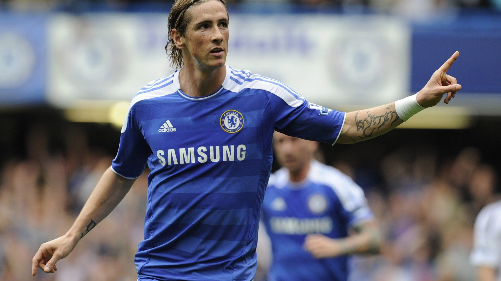 曼联击败西汉姆,B费任意球世界波技惊四座,曼联bf